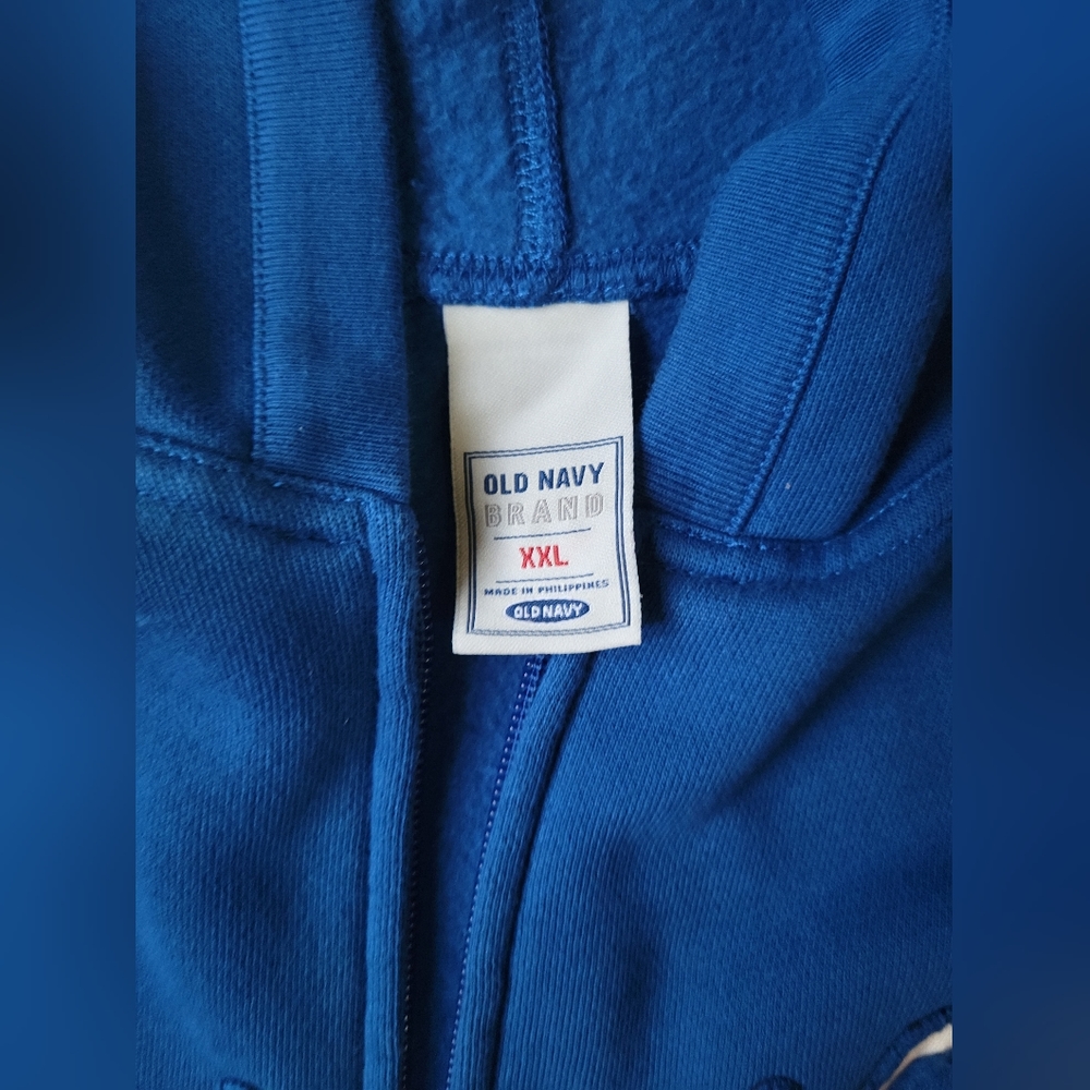 Old Navy - Picture 3 of 4